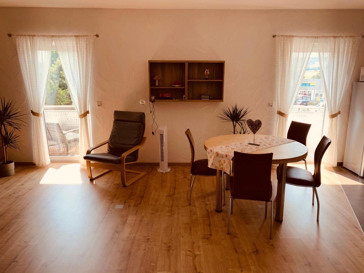 Ferienwohnung Bad Camberg - Apartment 3 Hoelzer Ngoại thất bức ảnh